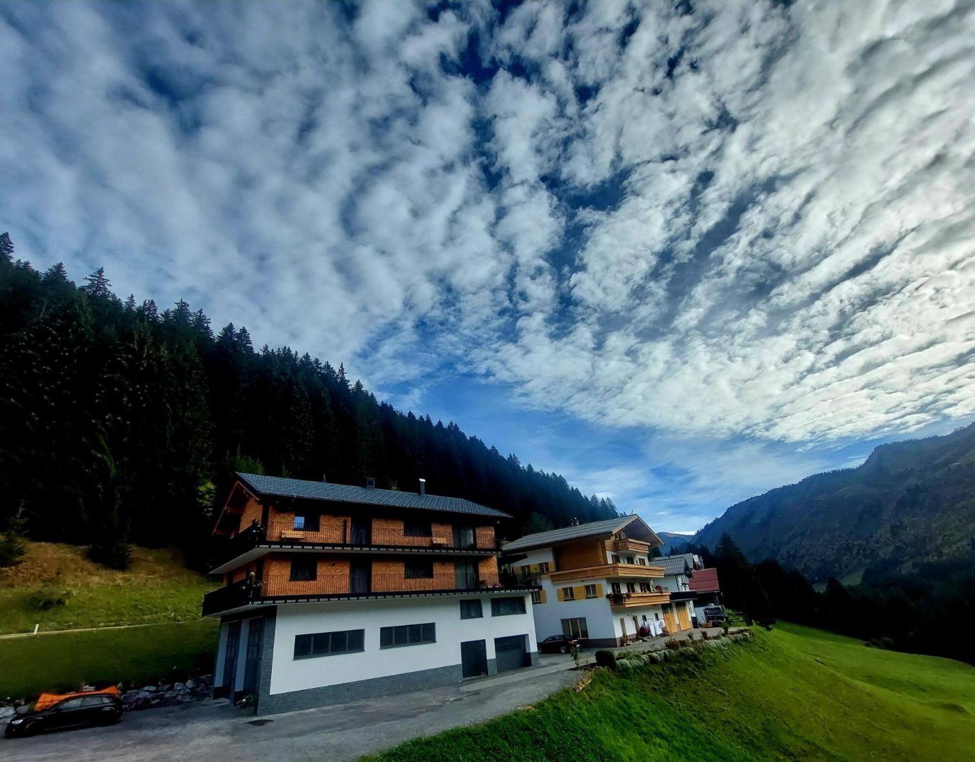 Haus Margrith Alpenblick Appartements Damuels Exterior photo